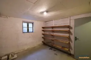 Keller