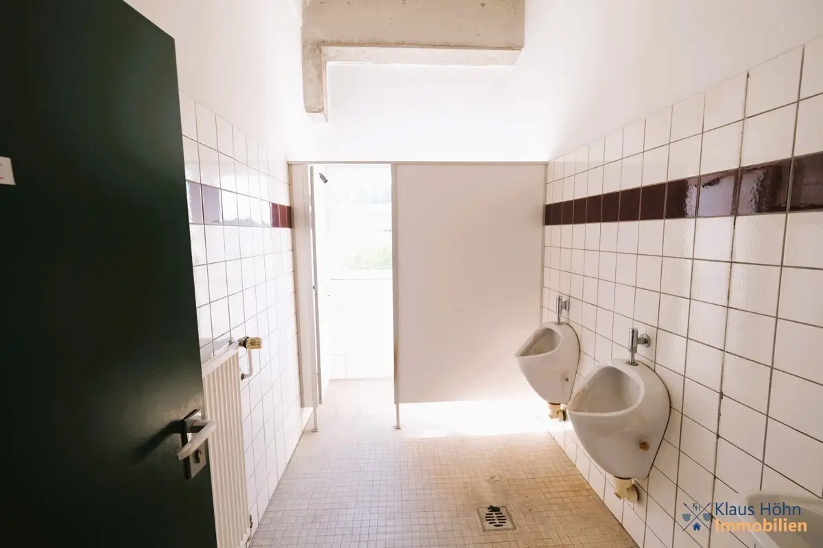 Toiletten EG