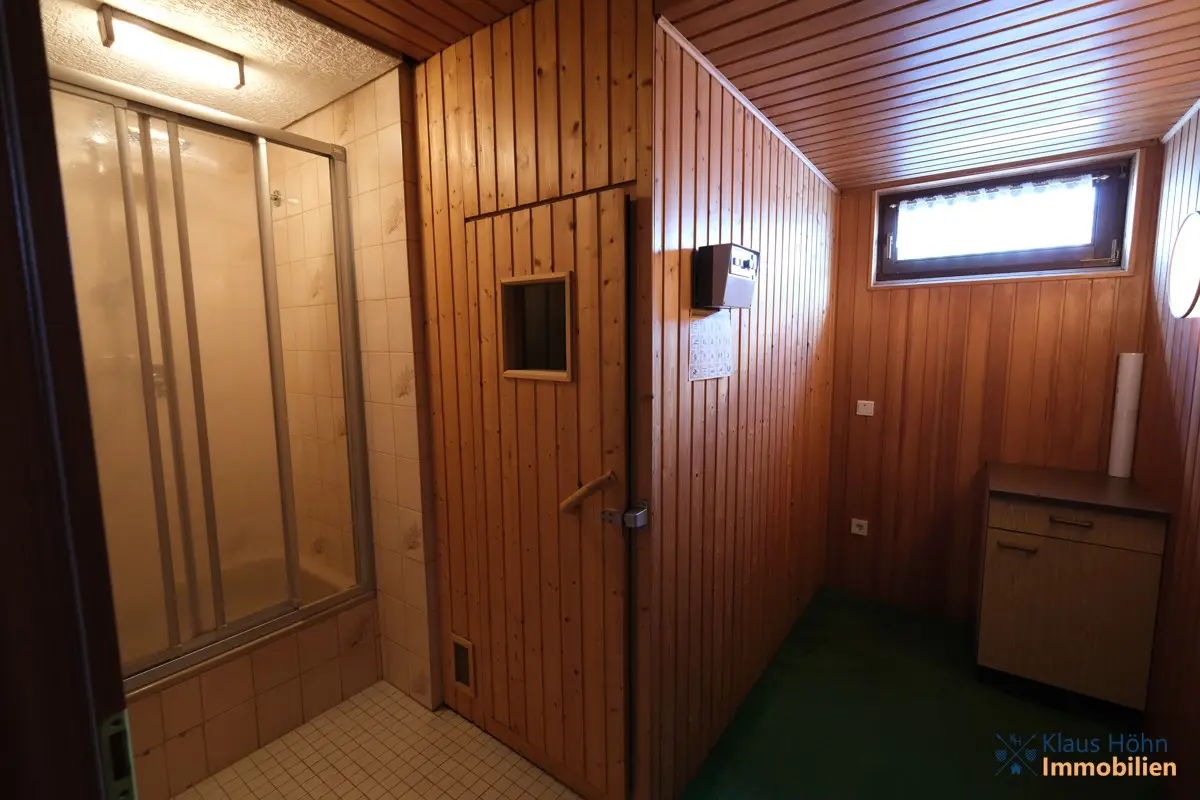 Saune/ Dusche UG